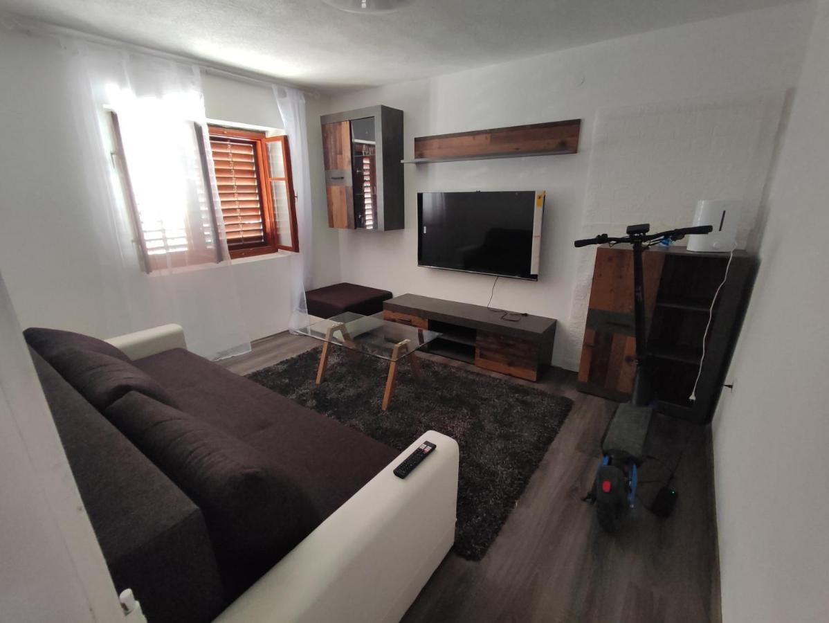 Apartman Selce Eksteriør billede